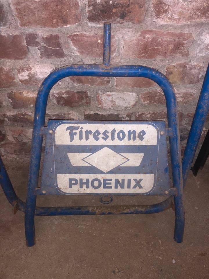 Firestone Phoenix Reifenständer in Geldern