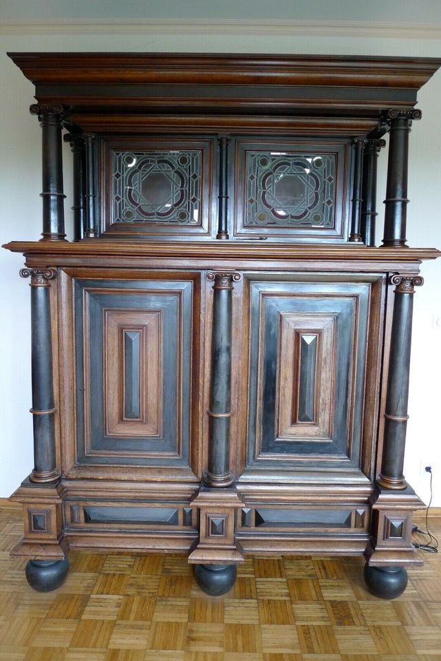 Flämischer Barockschrank, Ebenholz / Palisander in Essen