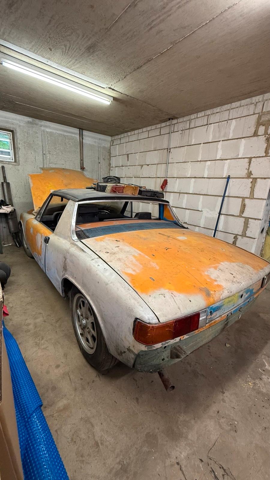 Abbildung des Autos Porsche 914 VW Scheunenf…