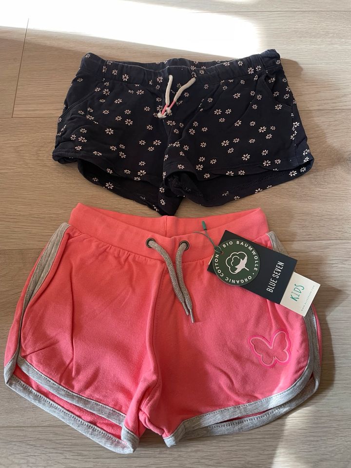 H&M Blue Seven Short kurze Hosen NEU in Neustetten