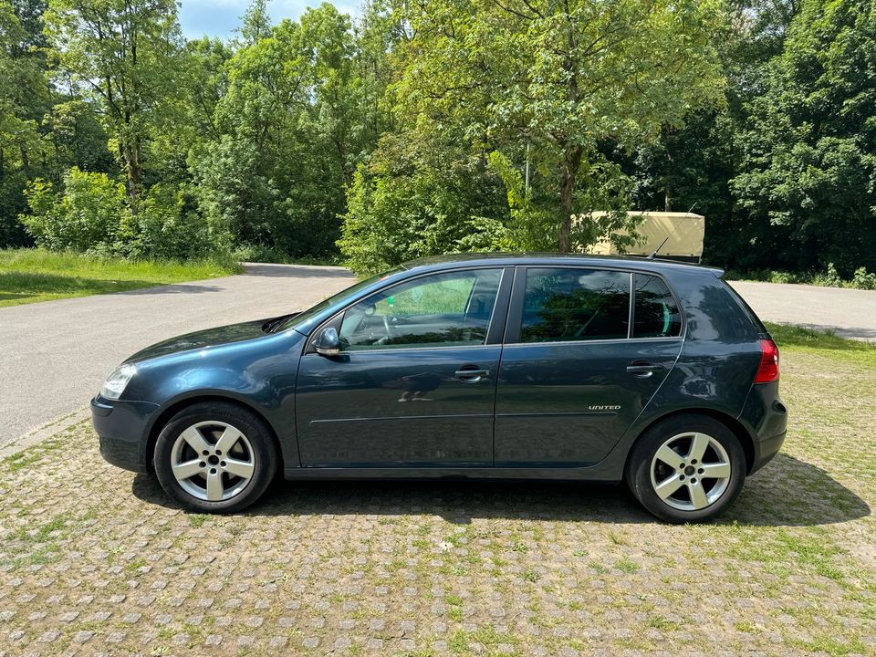 Volkswagen Golf 5 1.4 TSI Automatik DSG United VW Golf V in Bochum