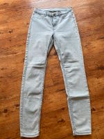 NEUWERTIG jeaggings jeans hose jeanshose gr.36 Nordrhein-Westfalen - Geseke Vorschau