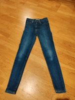 Levis Jeans Mile High Super Skinny W26L30 Kr. München - Garching b München Vorschau