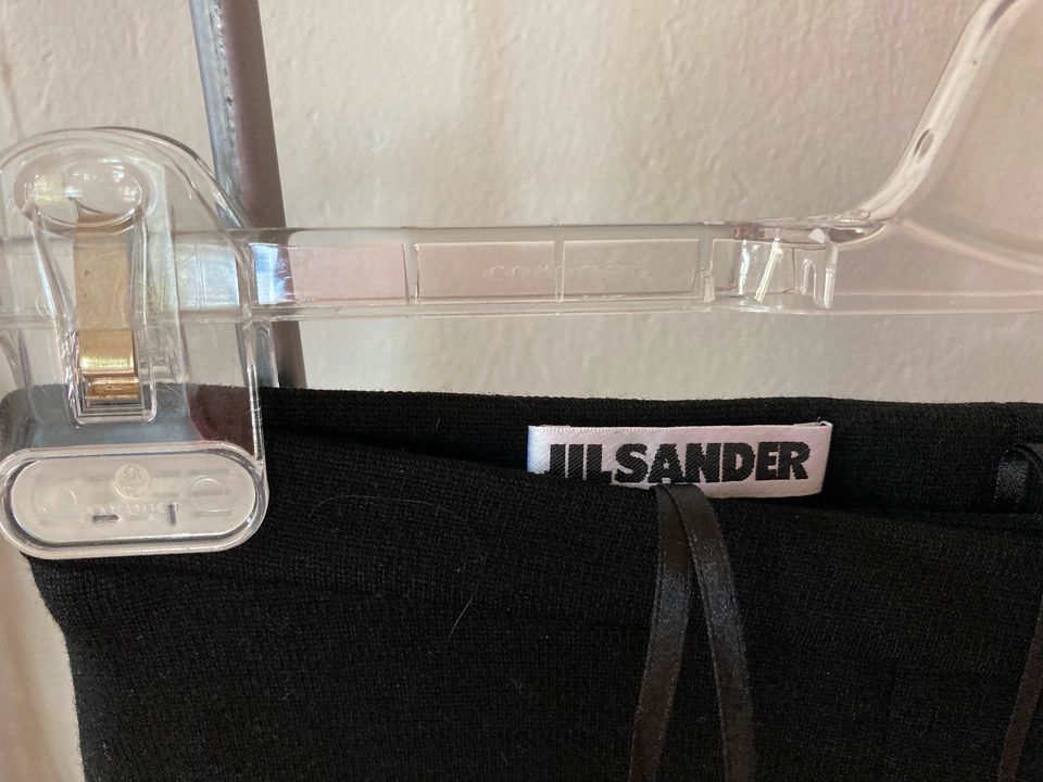 aktuelle Jill Sander Woll Hose schwarz top Zustand wie neu 34 in Düsseldorf