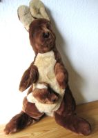 Plüsch Känguru 40 cm mit Baby im Beutel Heunec NEUWERTIG Nordrhein-Westfalen - Everswinkel Vorschau