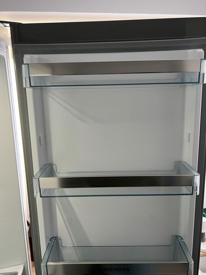 Siemens Kühlschrank in Kiel