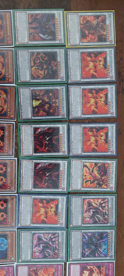 Yu Gi OH Deck Rotdrachen Erzunterweltler (NM) in Dresden