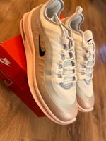 Nike Damen Air Max Axis neu Gr 43 Hessen - Schöffengrund Vorschau