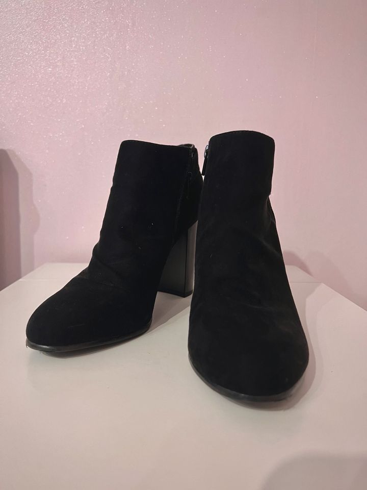 High Heels ❤️ Graceland Stiefeletten Boots Pumps Blockabsatz in Duisburg