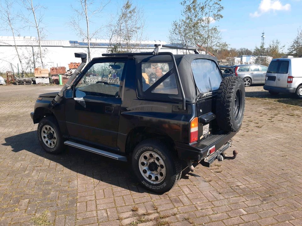 Suzuki Vitara 4x4 in Emsbüren