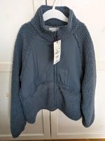 ZARA Jacke mit Lammfellimitat Gr. 140 NEU MIT ETIKETT Frankfurt am Main - Sachsenhausen Vorschau