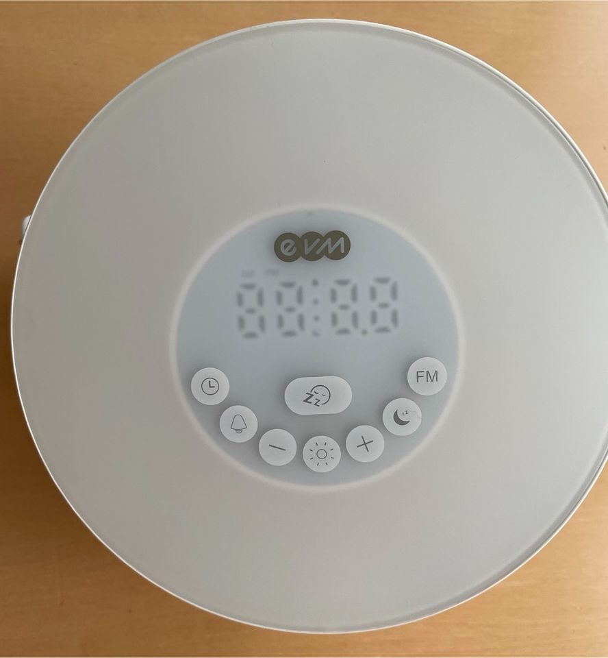 evm Wake up LED Radiowecker GI1612 Wecker Uhr neu in Wuppertal