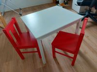 IKEA Kritter 2 Kinderstühle + Tisch Sachsen - Adorf-Vogtland Vorschau