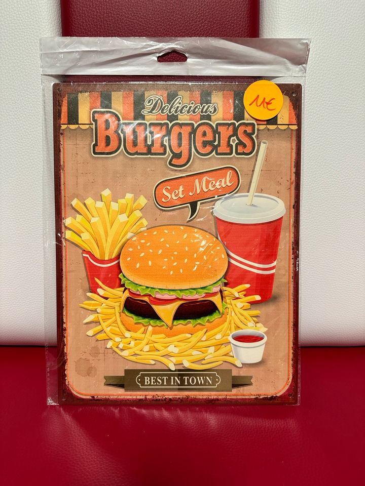 Blechschild Burger Fries Coke Diner kitchen USA in Bremerhaven