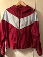 Nike Windjacke Frauen rot L Berlin - Spandau Vorschau