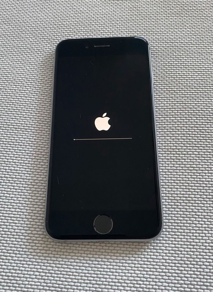 iPhone 6 I 16GB | Spacegrau | Neuwertig in Wiesbaden