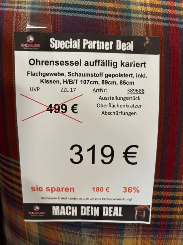 Ohrensessel / Sessel rot kariert statt 499€ in Zeitz