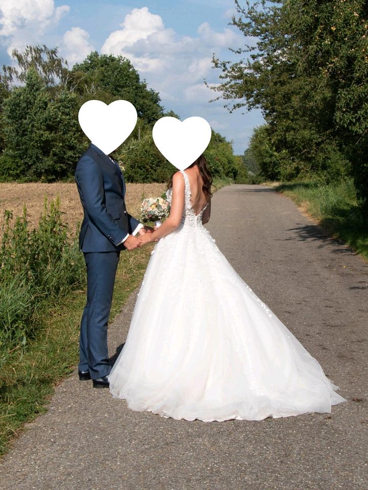 Brautkleid Größe 36 in Bad Schönborn