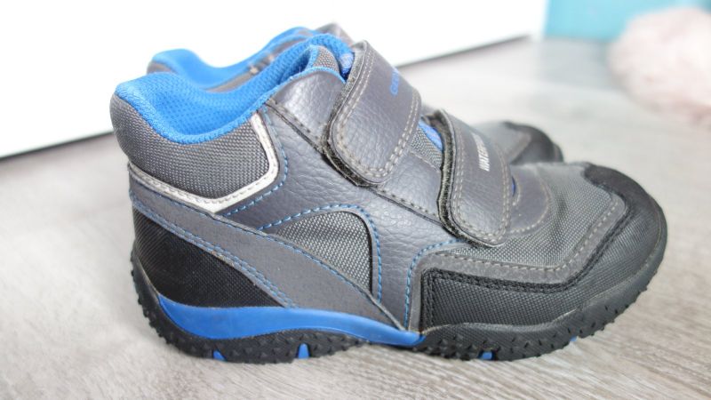 GEOX Jungen Schuhe Gr. 29 mit Klett Waterproof Stiefel in Bayern - Döhlau |  Gebrauchte Kinderschuhe Größe 29 kaufen | eBay Kleinanzeigen ist jetzt  Kleinanzeigen