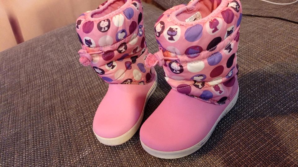 CROCS HELLO KITTY gr.28-29  17.5cm Wasser Winter Schnee Stiefel in Berlin