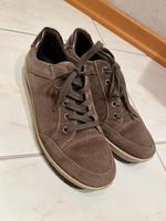 Ara Sneaker Gr. 6 grau Wildleder Saarland - Nalbach Vorschau