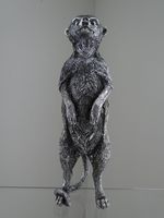 Figur Erdmännchen stehend Silber Dekofigur 24 cm Neuware Wiesbaden - Erbenheim Vorschau