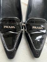 Prada Pumps Leder Lack Größe 39 Nordrhein-Westfalen - Waltrop Vorschau