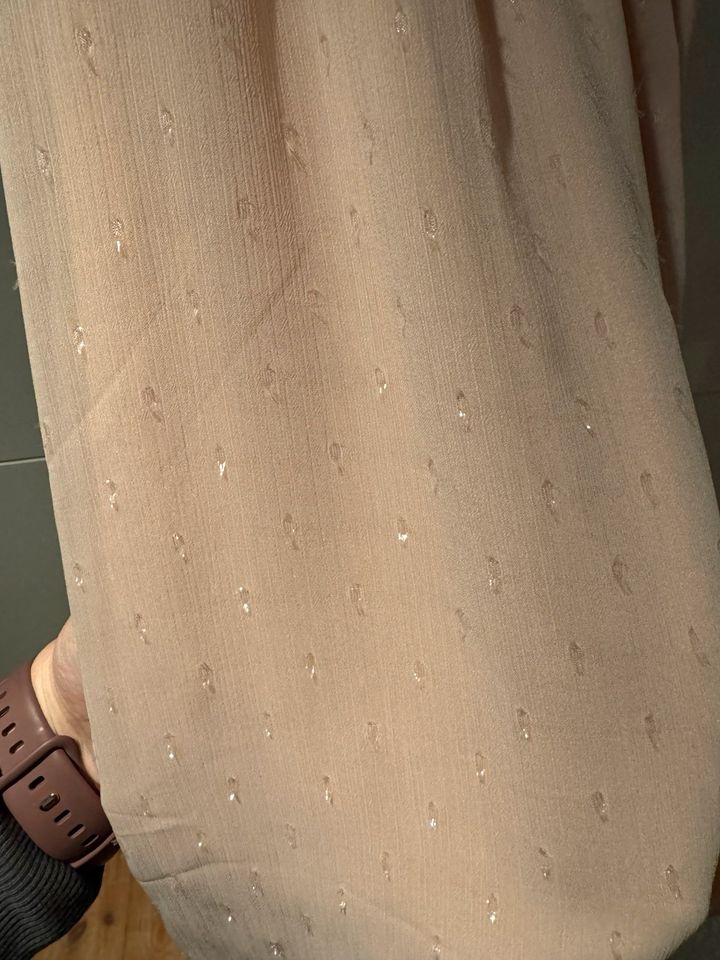 Kleid Midi MANGO Größe M beige mit Gold ungetragen in Monschau