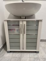 Schöner Waschbeckenunterschrank von Bauhaus - so gut wie neu! München - Trudering-Riem Vorschau
