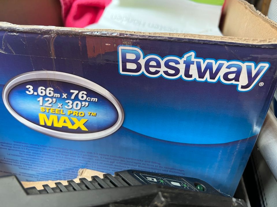 Bestway Pool Set Steel Pro Max 3,66m x 76cm in Porta Westfalica