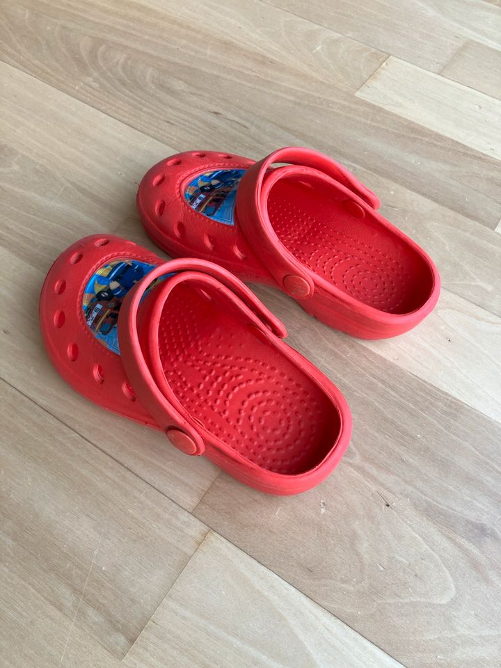 Feuerwehrman Sam Crocs, Größe 27/28 in Gaggenau