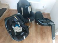 Maxi-Cosi Pebble mit Isofix Station und 2way Pearl Bayern - Michelsneukirchen Vorschau