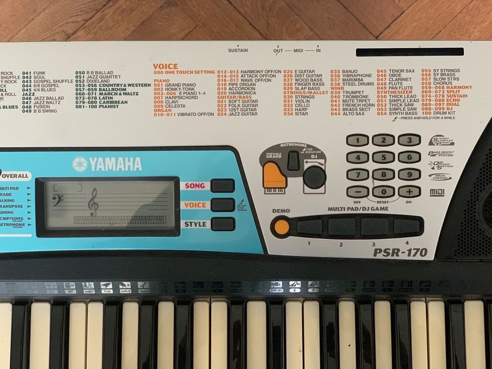 Keyboard Yamaha PSR-170 in Hamburg