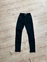 High Waist Jeans schwarz NA-KD Gr. 34 Bayern - Eckental  Vorschau