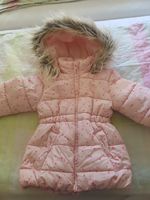 Winterjacke von H&M in Gr.92 Rosa mit Herzen Mädchen sehr gut Nordrhein-Westfalen - Kierspe Vorschau