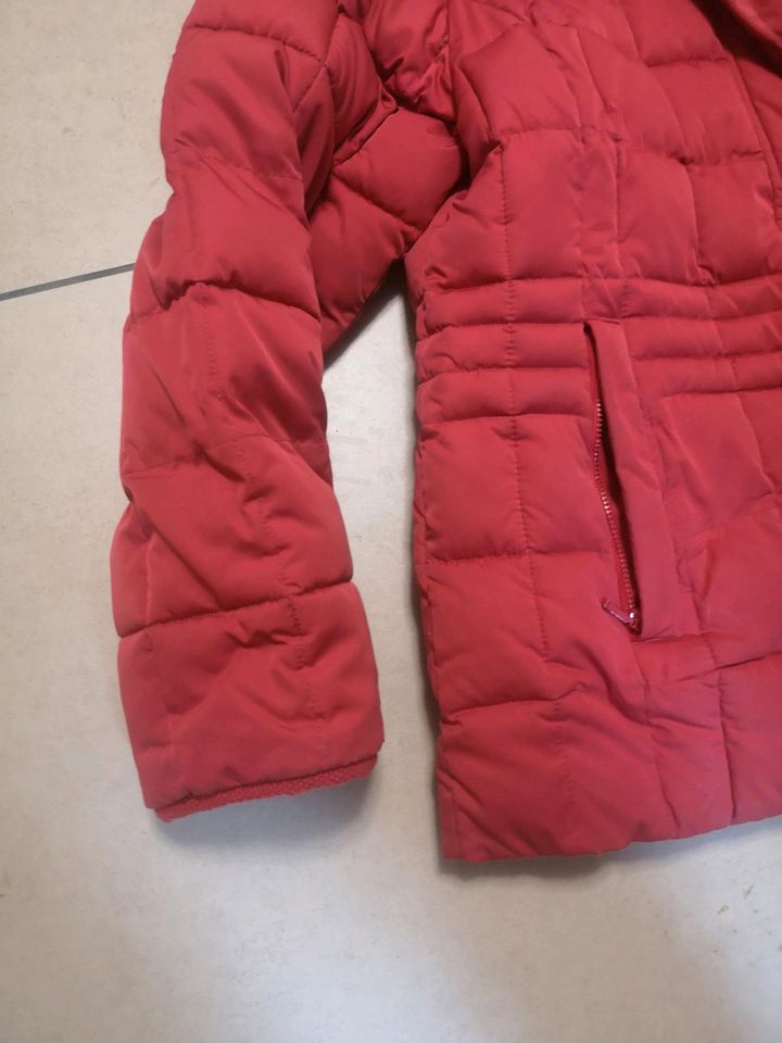 S Oliver Damen Winterjacke  gr 38/40 M in Meschede