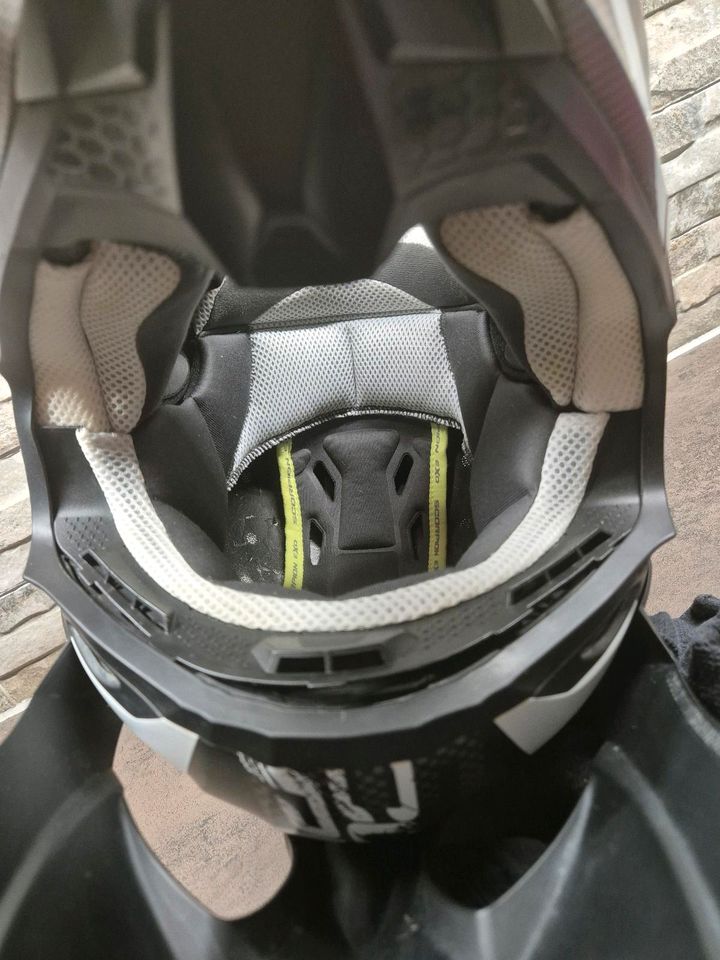 Motocross Helm Sorpion VX16 in Herne