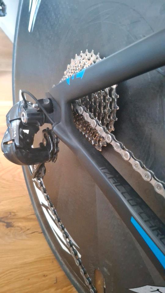 Focus Izalco Chrono Triathlonrad Zeitfahrrad Ultegra Di2 M (55) in Bernried