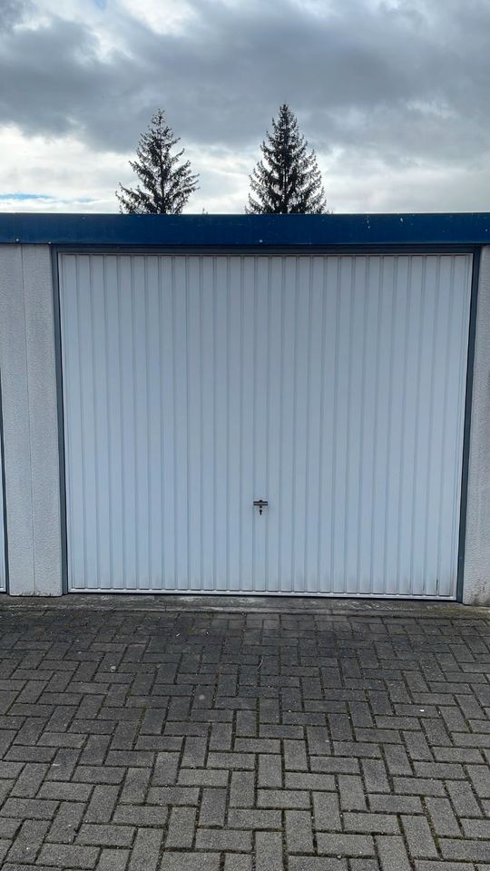 30,-€ SP oder 60,-€ Garage gesicherter Platz in Halberstadt in Halberstadt