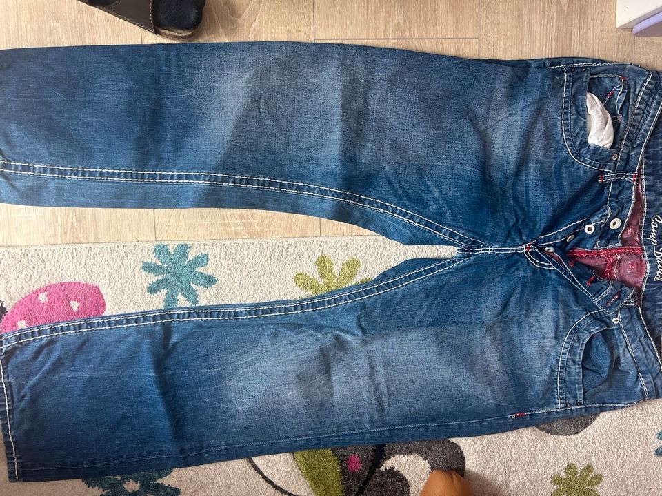 Camp David Jeans in Brüheim