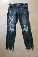 ZARA - Jeans Hose Graffiti - schwarz - Größe 34 Bayern - Kolbermoor Vorschau