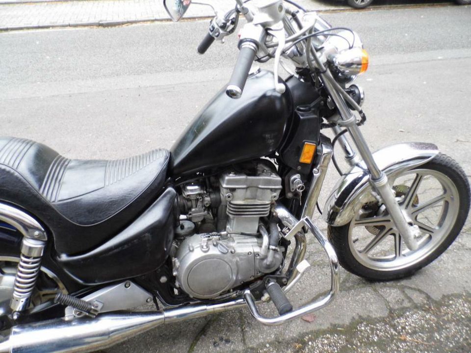 SUCHE Kawasaki EN 500 - 450 - LTD 454 auch defekt oder in Teilen in Westoverledingen