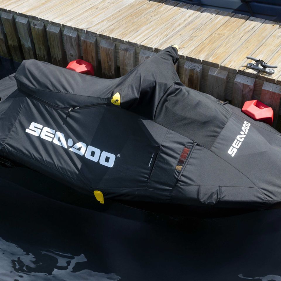 Sea-Doo seadoo Spark 1/ 2 up 2024 Abdeckung Abdeckplane 295101160 in Waren (Müritz)