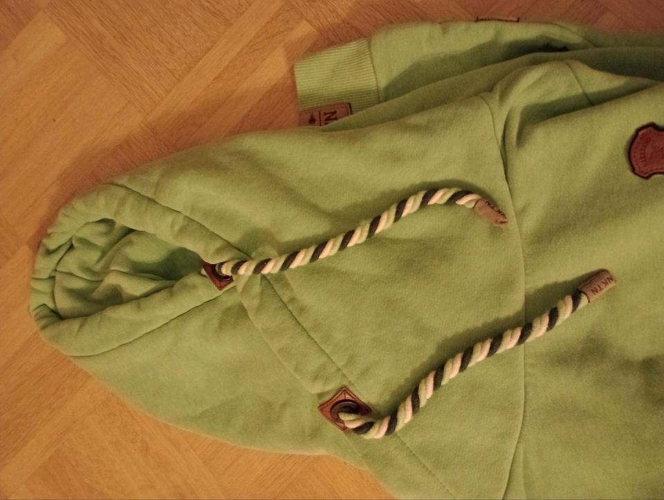 Naketano Pullover; Kapuzen Sweatpulli in Größe S in grün in Witten