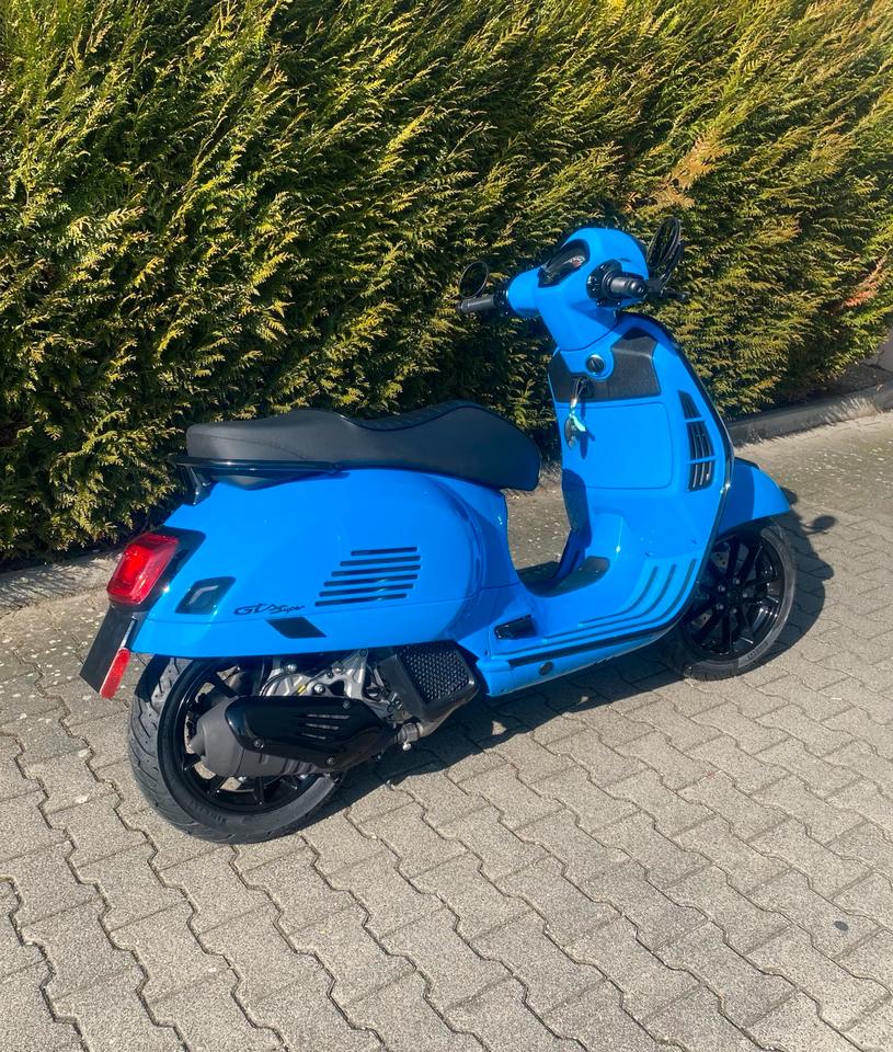 Vespa GTS 125 E5+ / GTS 310 SuperSport TWM 13 ZOLL alle Farben in Eschborn