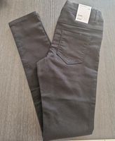 NEU Skinny Jeans Jeggings Gr. 140 schwarz Zwillinge Mädchen Bayern - Dentlein am Forst Vorschau