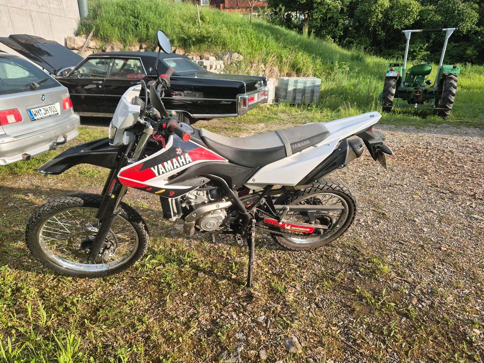 Yamaha WR 125 in Pähl