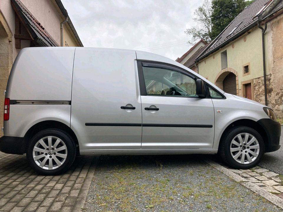 VW Caddy 1.6 TDI in Pirna