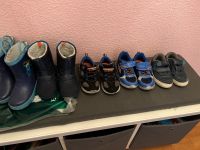 Kinderschuhe alles 10€ 26/27 junge Stiefel skechers 6 paar Schuhe Nordrhein-Westfalen - Gelsenkirchen Vorschau