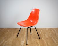 Vitra Herman Miller Eames Fiberglas Side Chair DSR orange Stuttgart - Stuttgart-West Vorschau